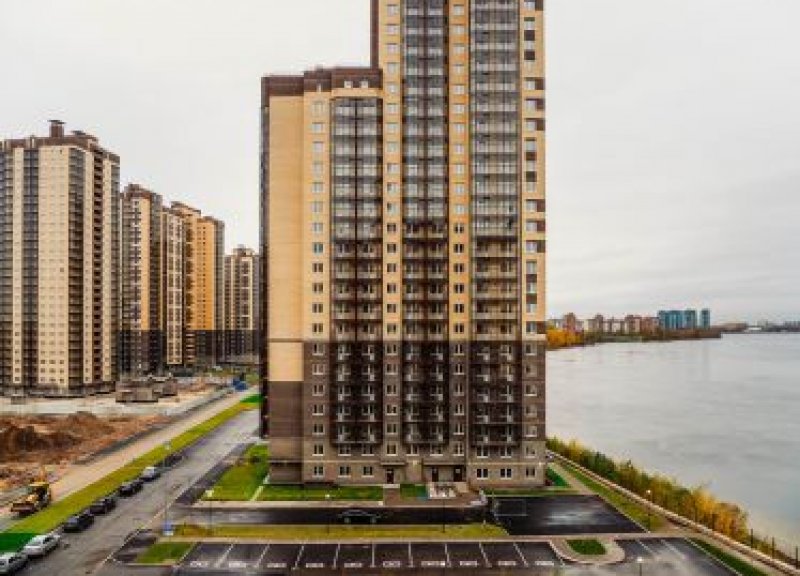 Дом 26, строение 1 в ЖК Живи! в Рыбацком - фото 1
