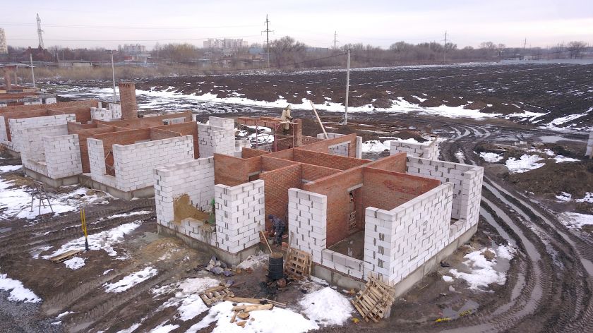 Новоселье в ближайшее время отметят жильцы первых двух очередей КП «Легенда»