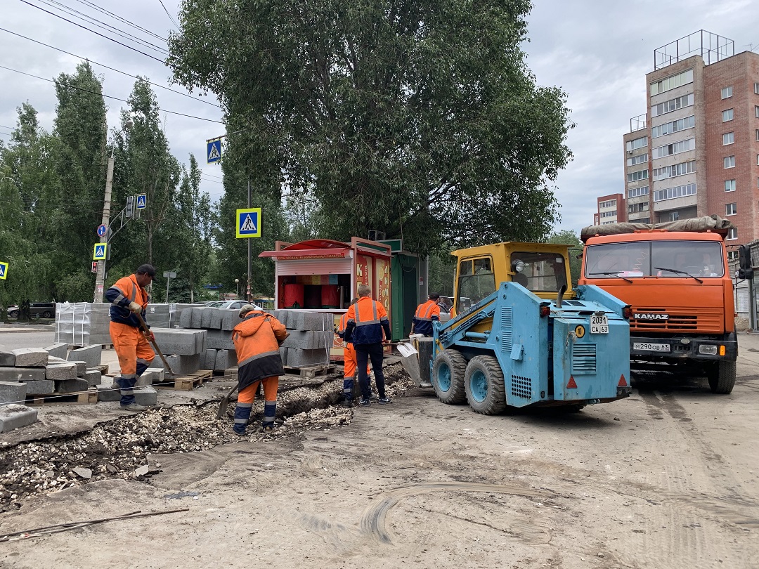 Новые парковки обустраивают на улице Стара-Загора в Самаре 