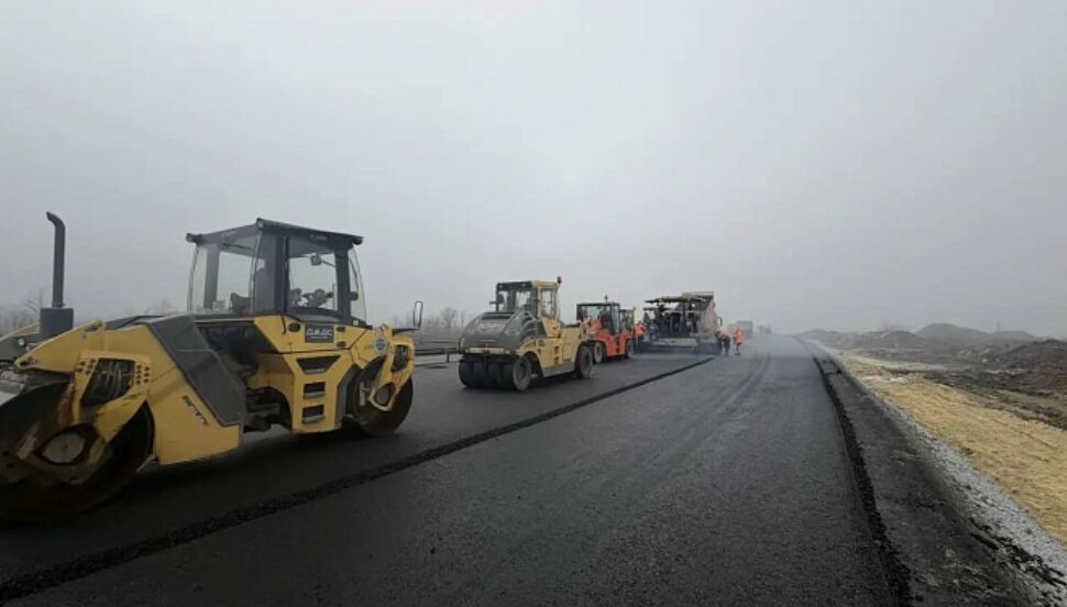 На трассе М-4 «Дон» в Ростовской области реконструкция выполнена наполовину - фото 1